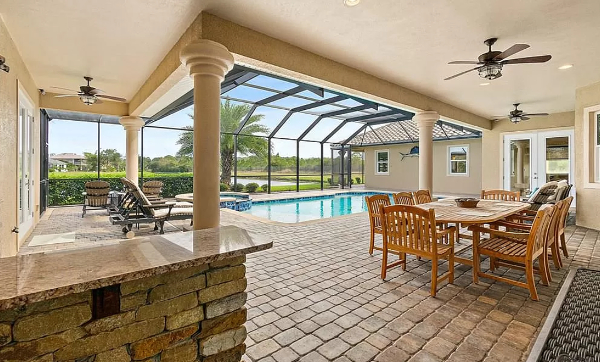 Palm Coast Home with a space for swimming pool
